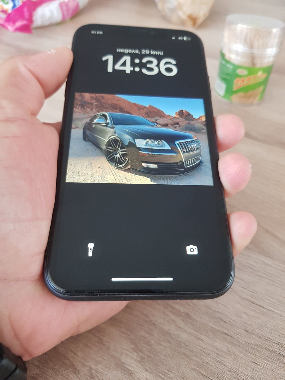 iPhone 11 в перфектно състояние