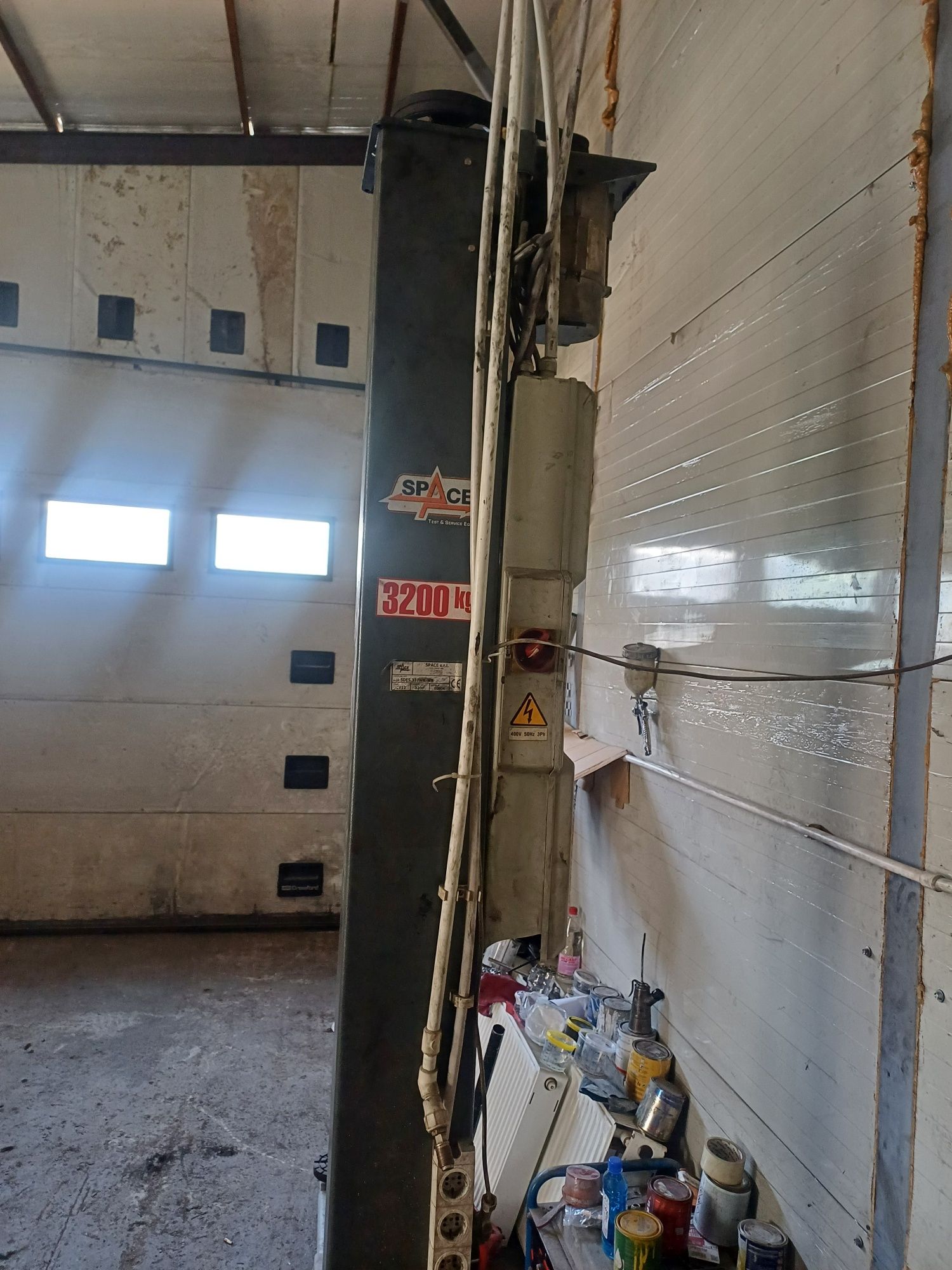 Vând elevator auto Space 380 doua motoare