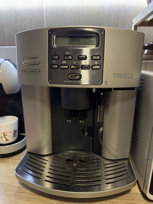 De'Longhi Magnifica Elegance