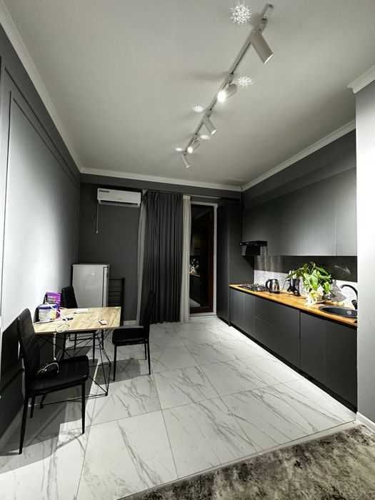 Сдаётся в Новостройке на Паркентском Евро 2ком/4/9