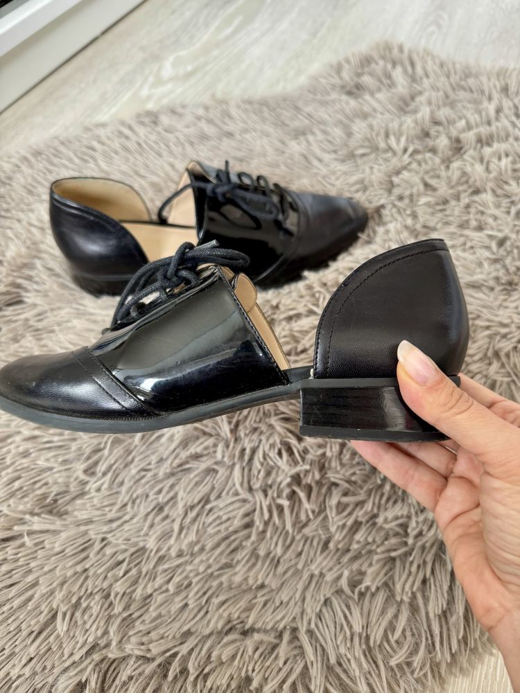 Обувки Nine West