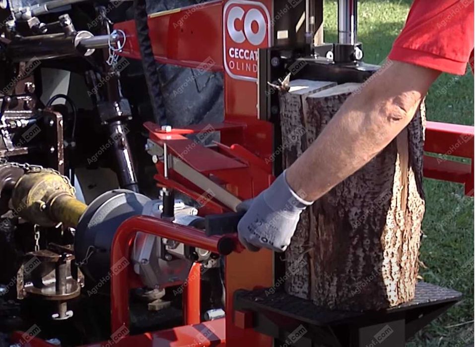 Despicător de lemn cu cardan cu forță de despicare de 13 t / SPLT13TL