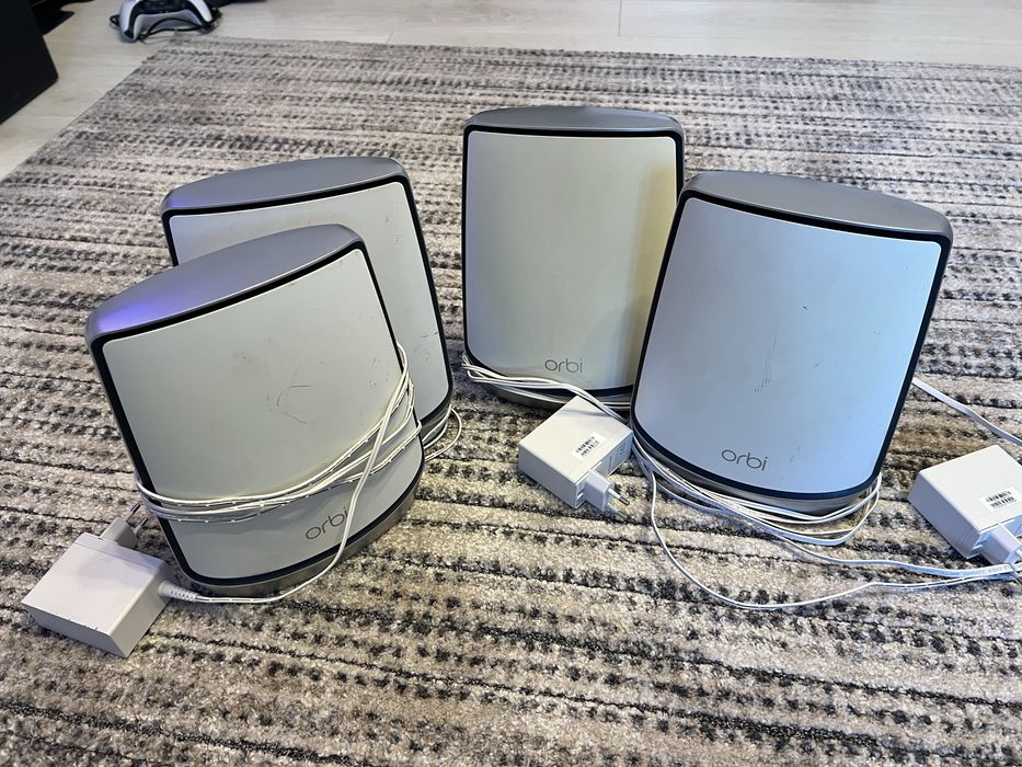 Netgear Ax6000 orbi 850, router + 3 sateliti