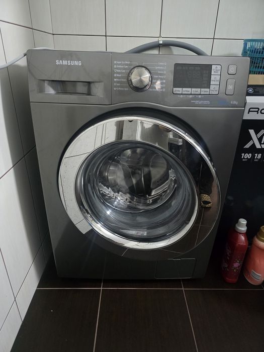 Mașină de spălat rufe Samsung EcoBubble