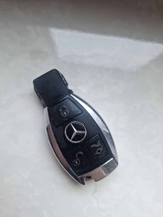 Продам ключ рыбка от Mercedes