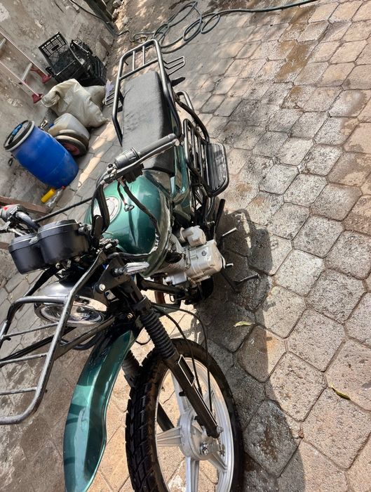 Срочно прода и о т о ц к а л