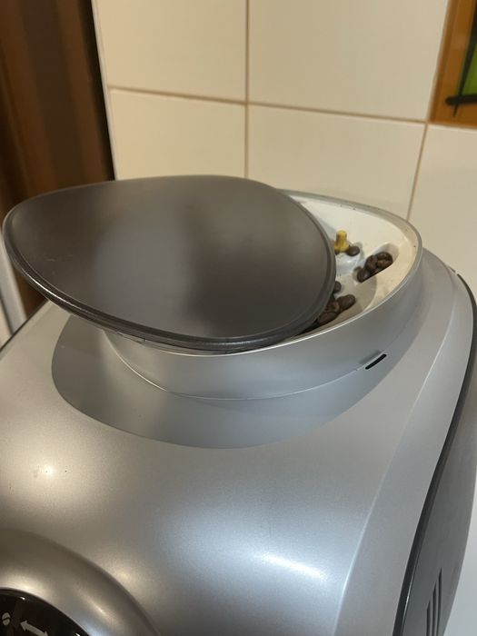 Espressor Philips 2100 series HD8652 (cafea boabe)
