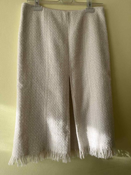 Дълга вълнена пола