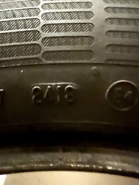4 Автомобилни летни гуми 225/55R/17W Continental