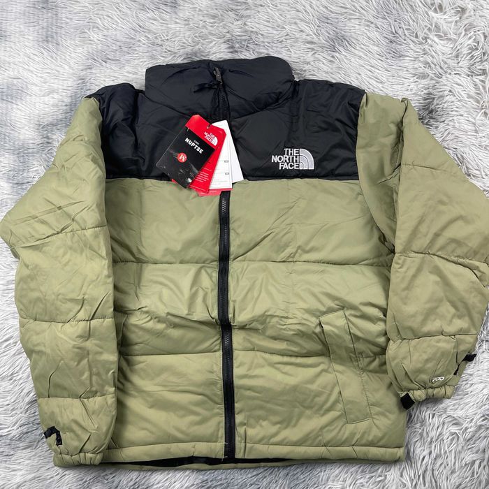 Geaca The North Face Verde (M) Noua cu eticheta