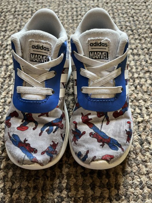 Детски маратонки Адидас Marvel Спайдермен