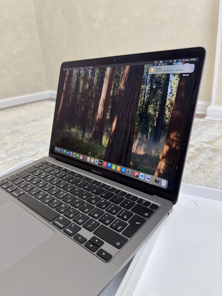 MacBook air 13 продается