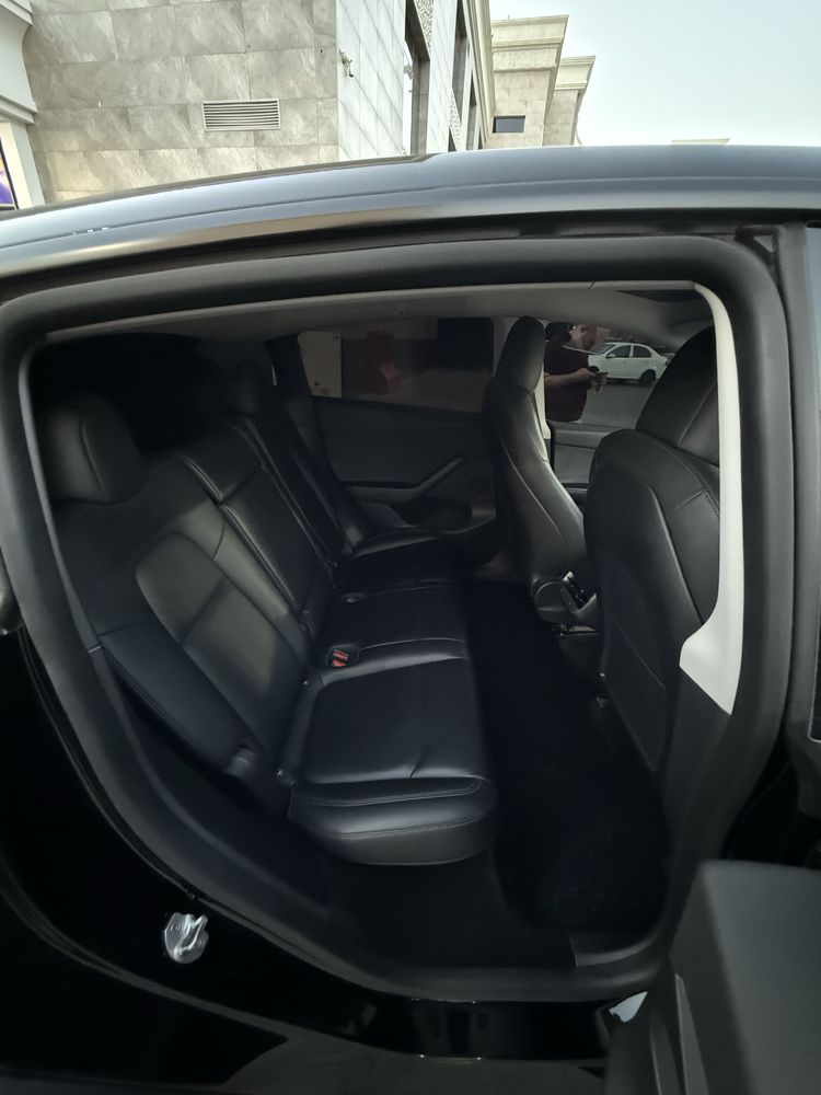 Tesla modul y dual motor