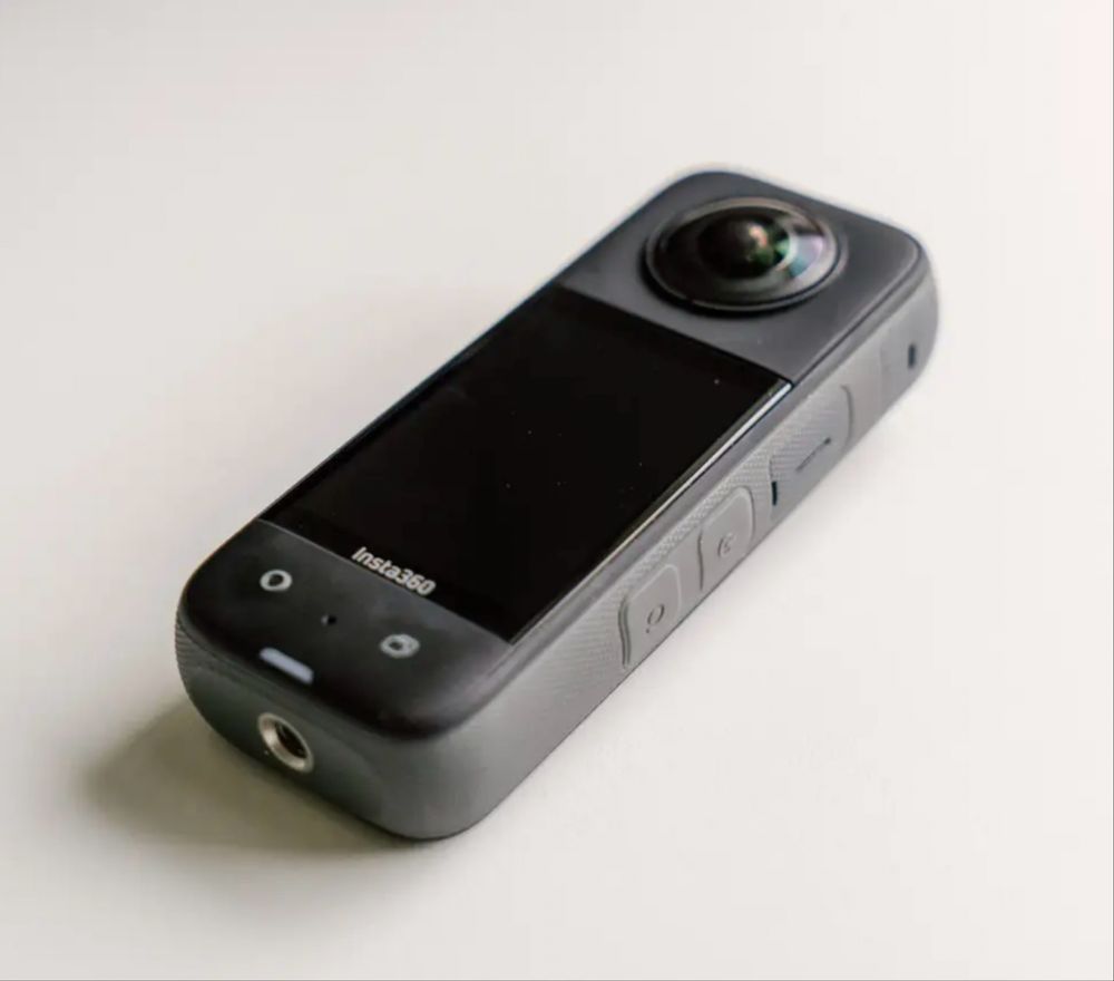 De vanzare Insta 360 X3