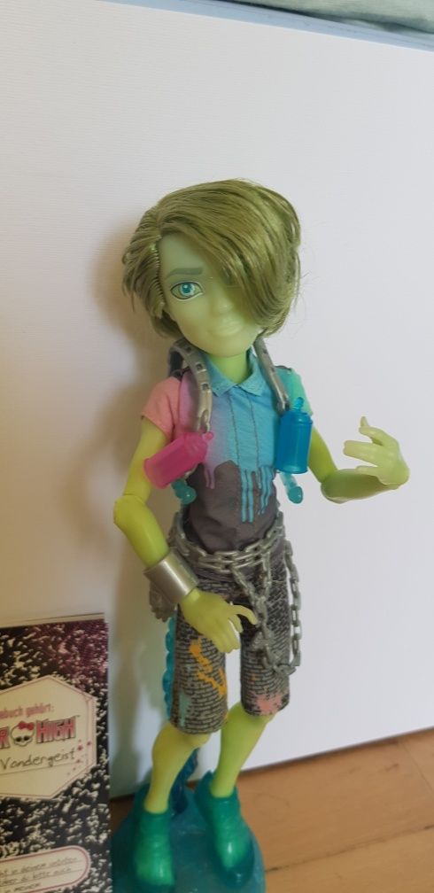 Кукли Monster high
