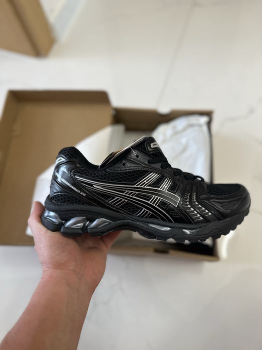 Asics Gel-Kayano 14