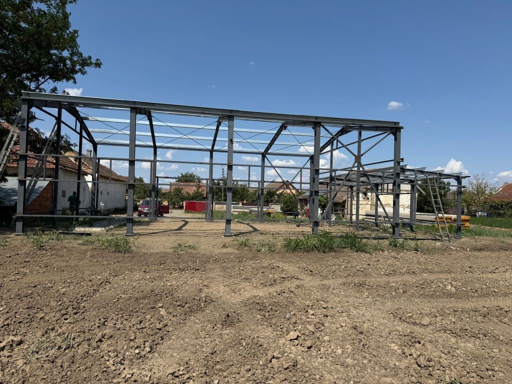 Vand și construiesc o gama larga de hale sau structuri metalice noi ne