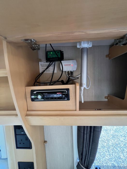 Elddis Avante 5 pers inm Ro,panou solar,cabina de dush,Cort an 2010