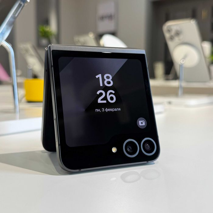 Muddatli to'lov Samsung Galaxy Z Flip6 256GB Crafted Black