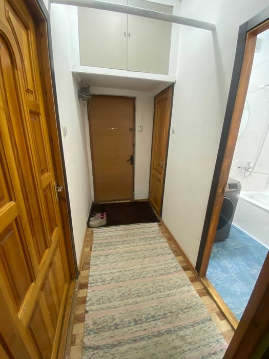 Срочно!!! Продается 3-х комн 2 этаж м-в Феруза