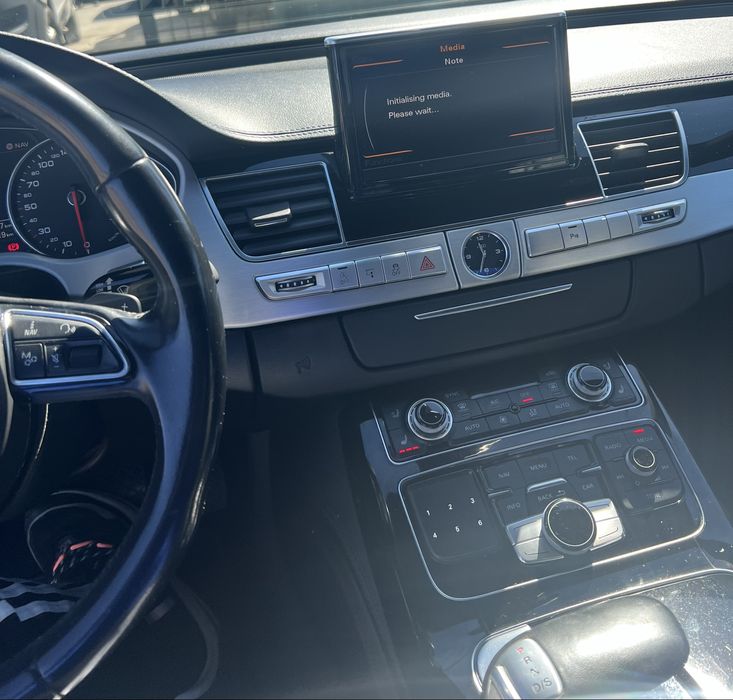 Vand audi A8 impecabil 2017