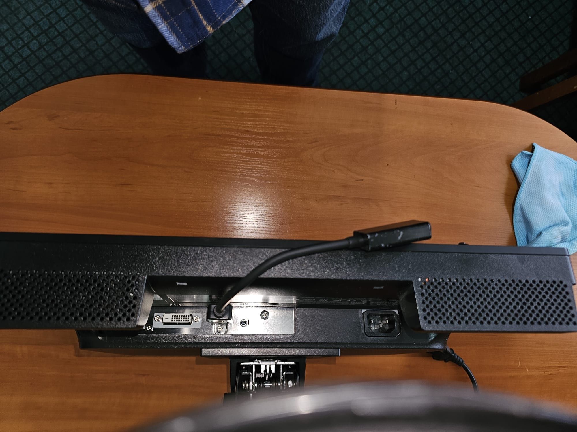 Monitor LCD NEC EAI 93 MI 19 "