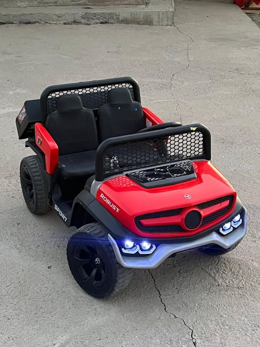 Детский автомобиль