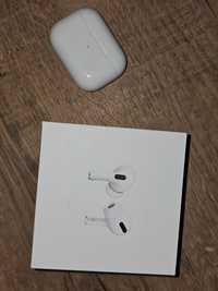 Airpods prowith MagSafe Charging Case