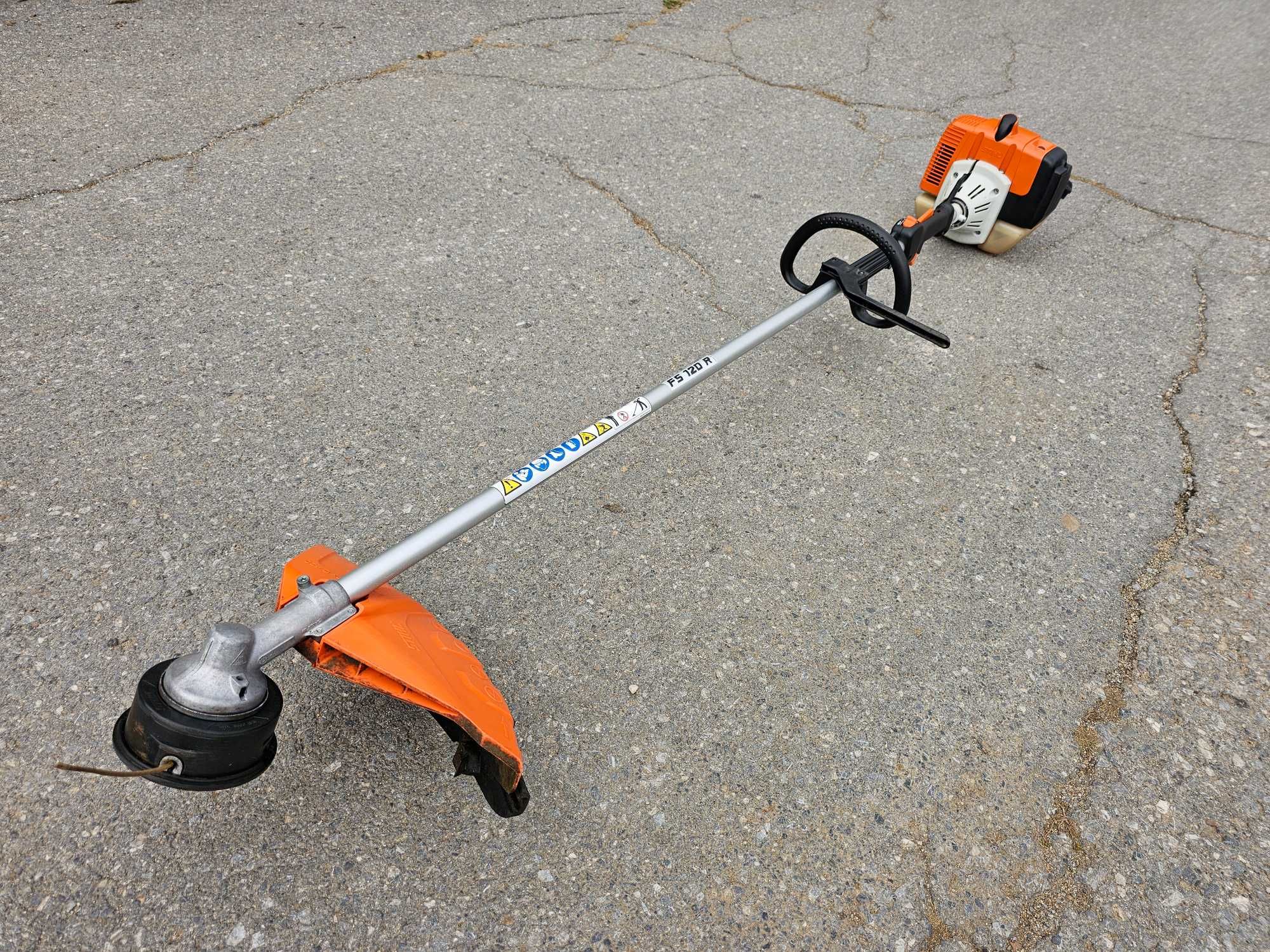 Моторна Коса STIHL FS 120. ПЕРФЕКТНА..