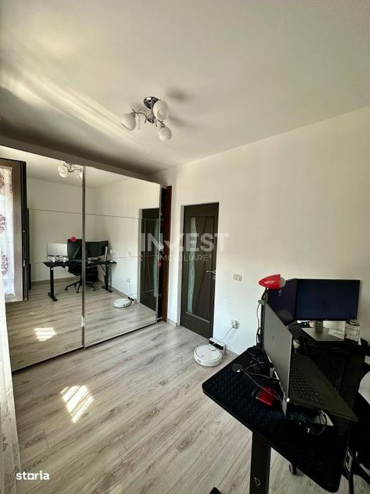 Duplex 4 Camere, 2 Bai Si Pod Generos , Capat Cug-Fundatia Omenia