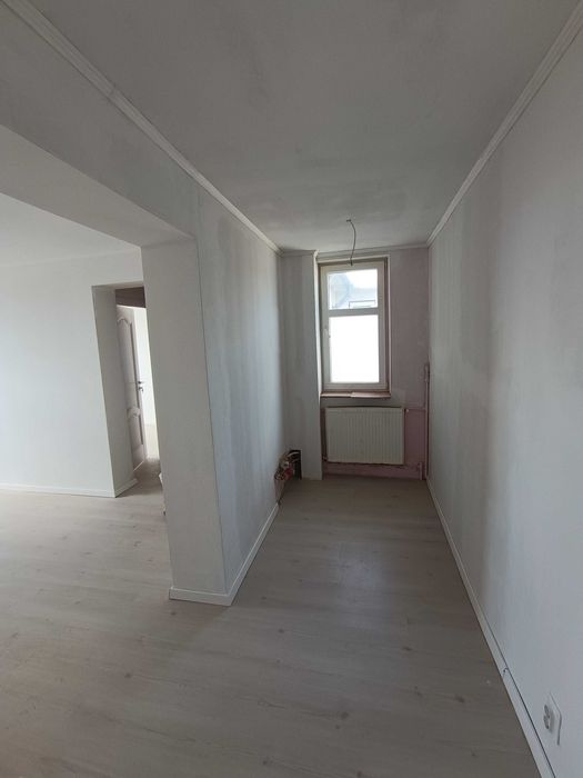 Vând apartament cu 3 camere, tip Z, str. Borsecului, Oradea