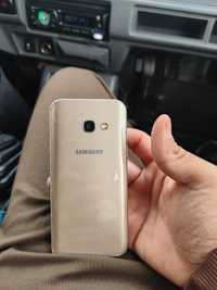 Samsung a3 сотилади