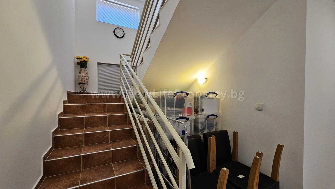 Продава се Къща в с. Тръстиково, Област Бургас - 205 кв.м за 1098 €/кв.м - Снимка #10