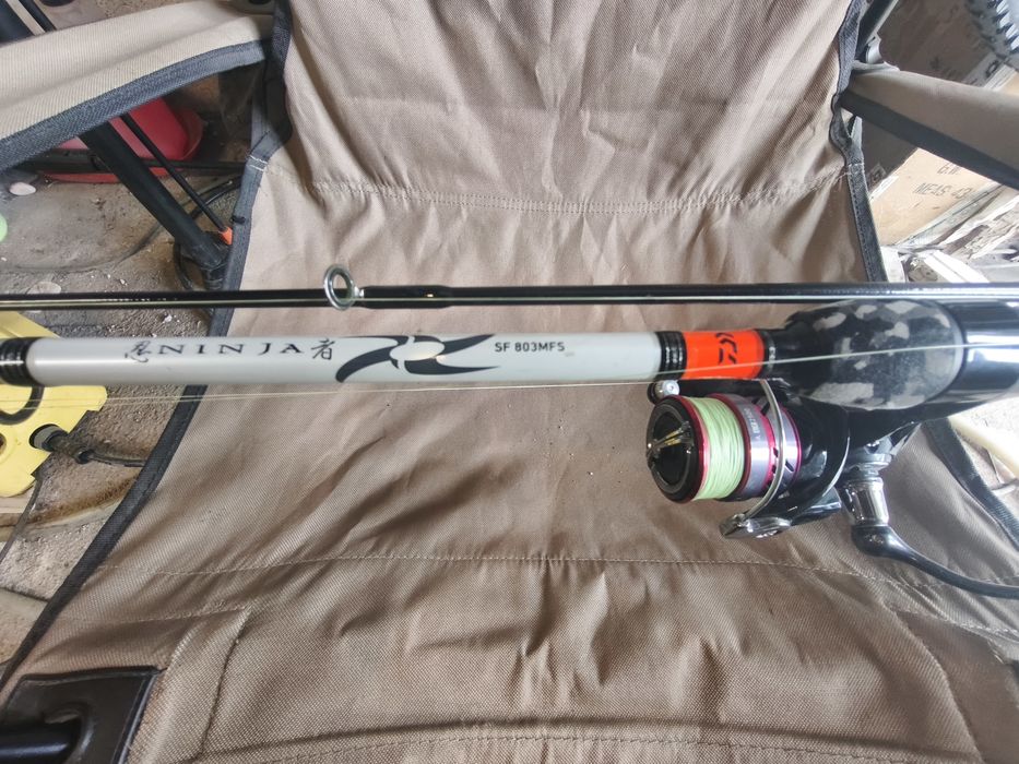 Спининг Daiwa ninja sf 803MFS с макара daiwa ninja lt2500
