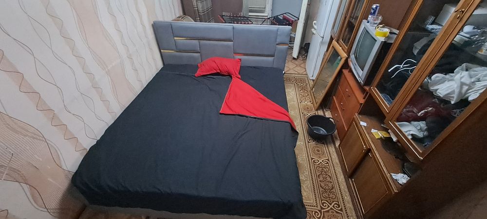 кровать 2×1.8 метра