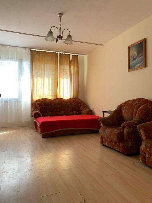 Дава се под наем Едностаен апартамент в Бургас, Меден рудник - зона В - 45 кв.м за 204 € - Снимка #1