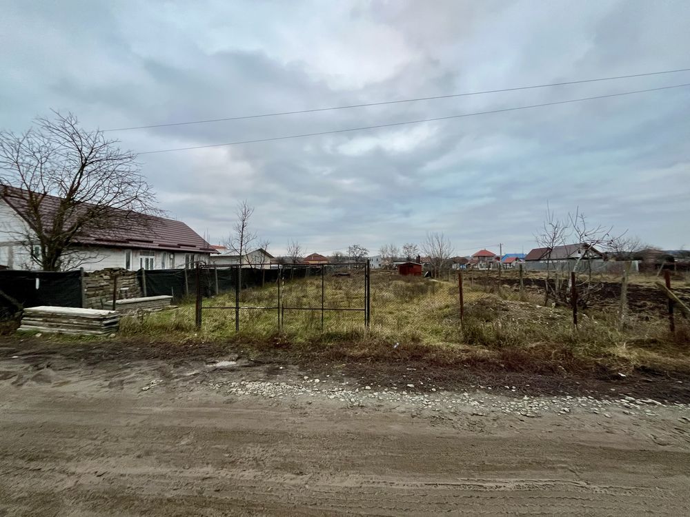 Teren 600mp Poiana