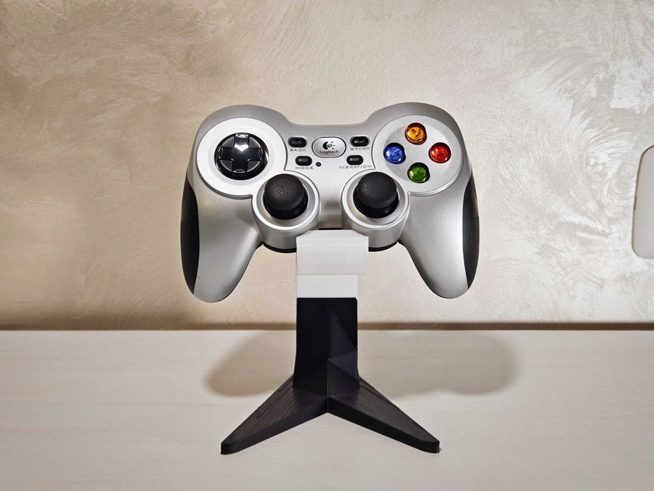 Gamepad wireless Logitech F710, PC, Argintiu, fara dongle