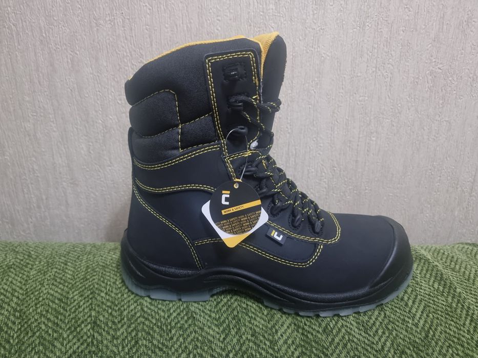 Спецботинки Cerva. Цвет чёрный. Размер 42