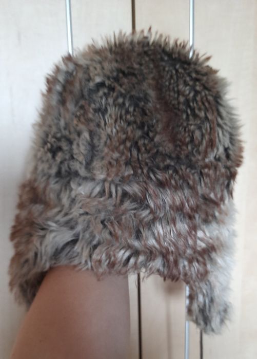 Căciulă din blana artificiala