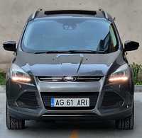 Ford Kuga Titanium-4x4-Automat-Trapa-Navigatie-Xenon-