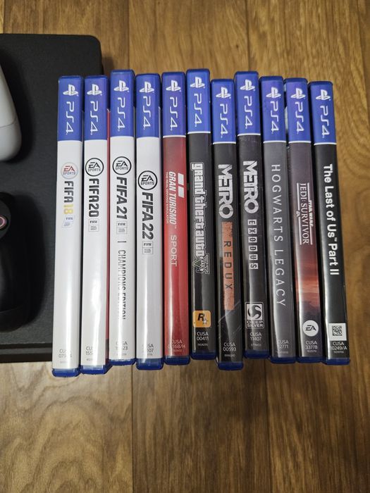 PlayStation 4 slim