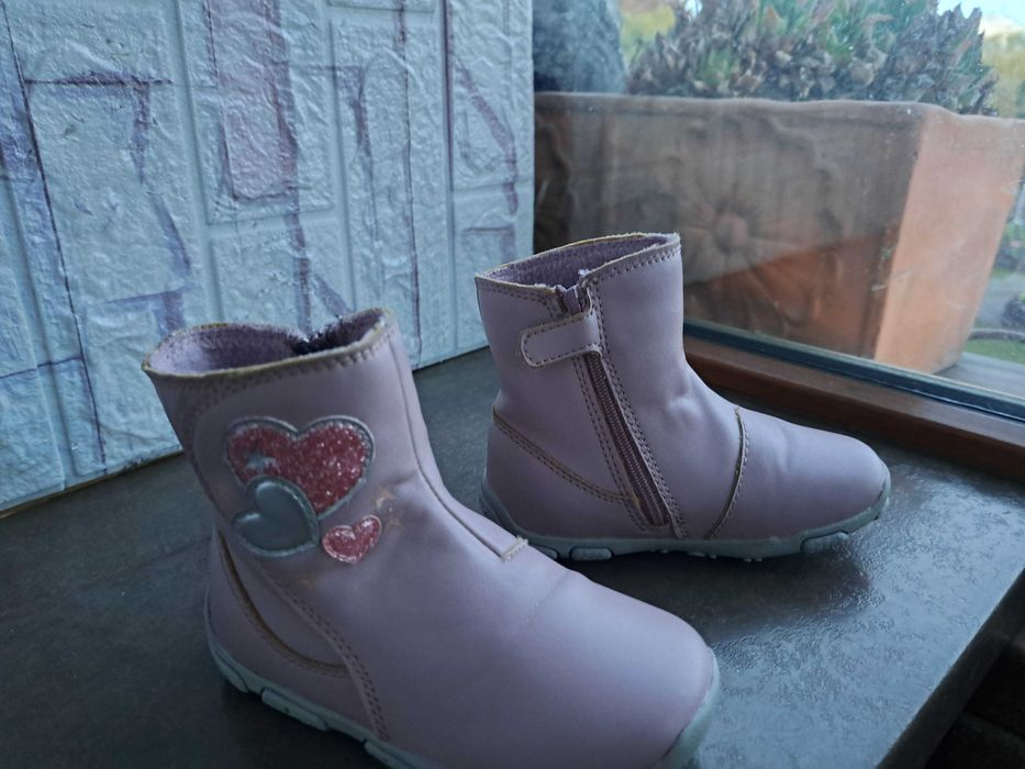 детски ботуши,зимни обувки,боти,апрески,Geox номер23 за момиче,геокс