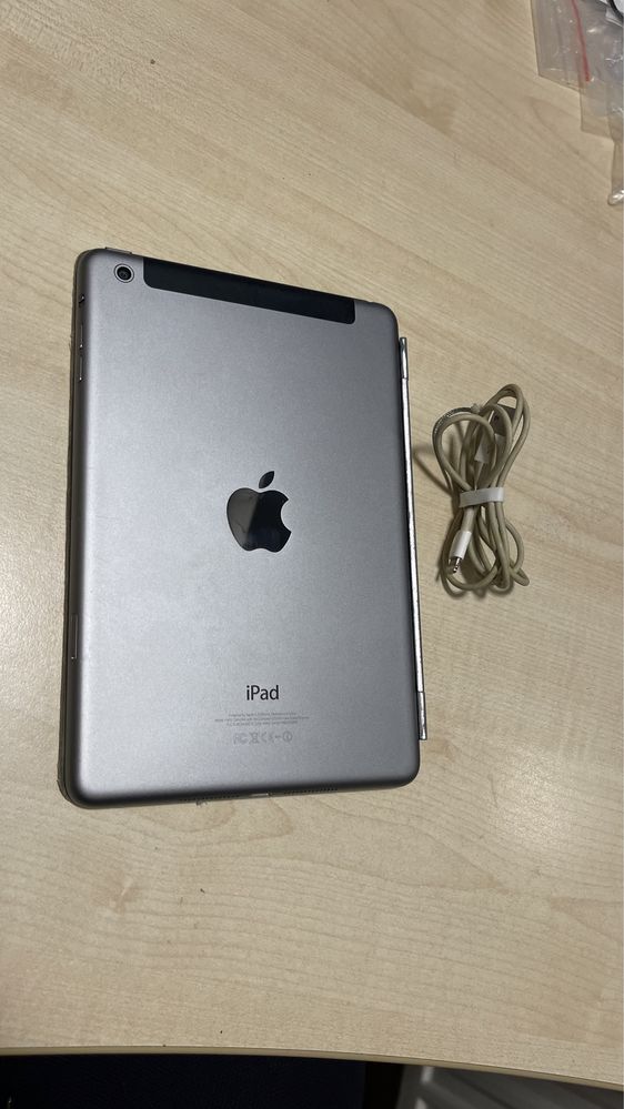 Tableta iPAD mini 16GB, wifi+ 4G, Apple