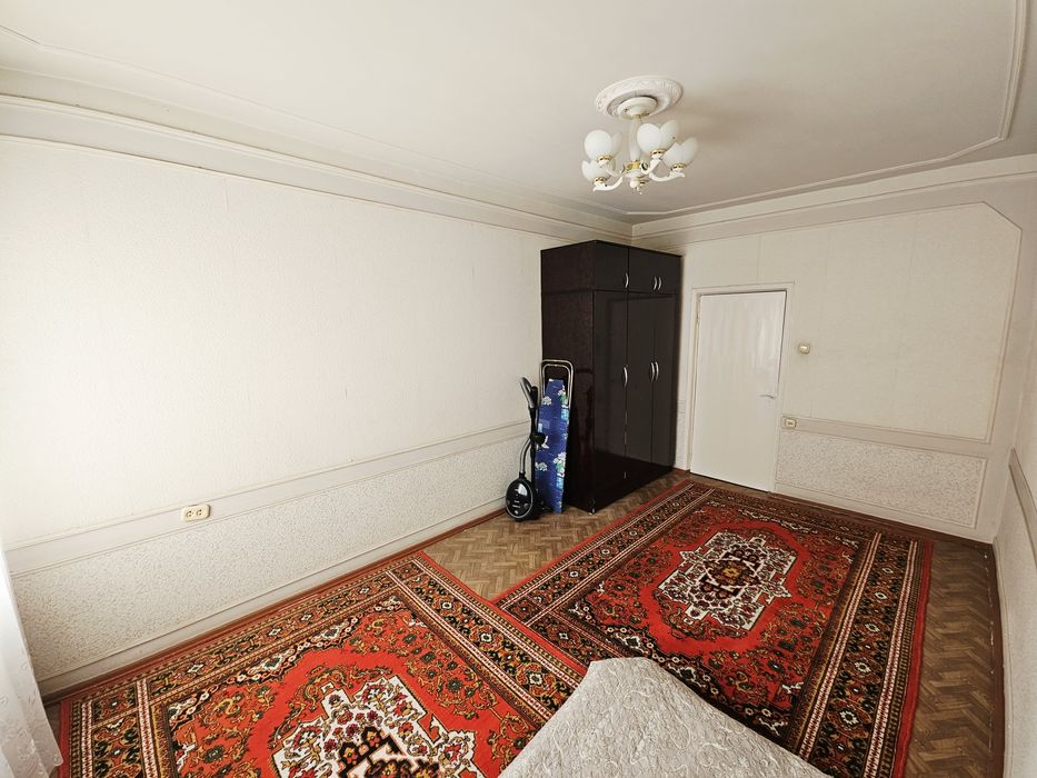 Квартира 8квартал Юнусабад 2/2/4