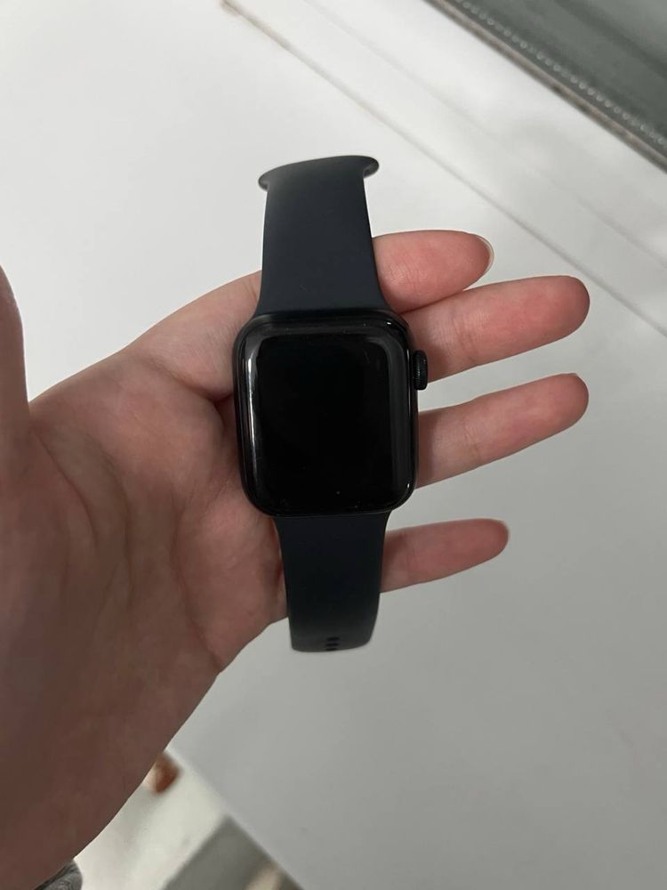 Смарт-часы Apple Watch SE 2 Gen (2022) 40 мм midnight