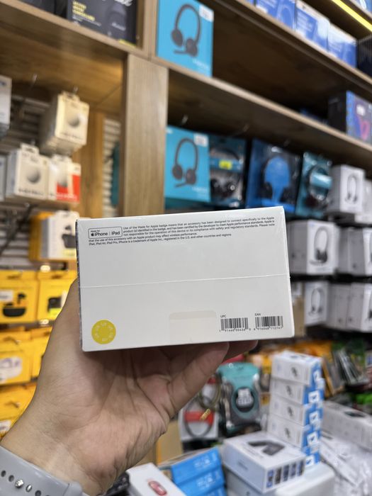 Микрофон петличный беспроводной HOLLYLAND Lark M2