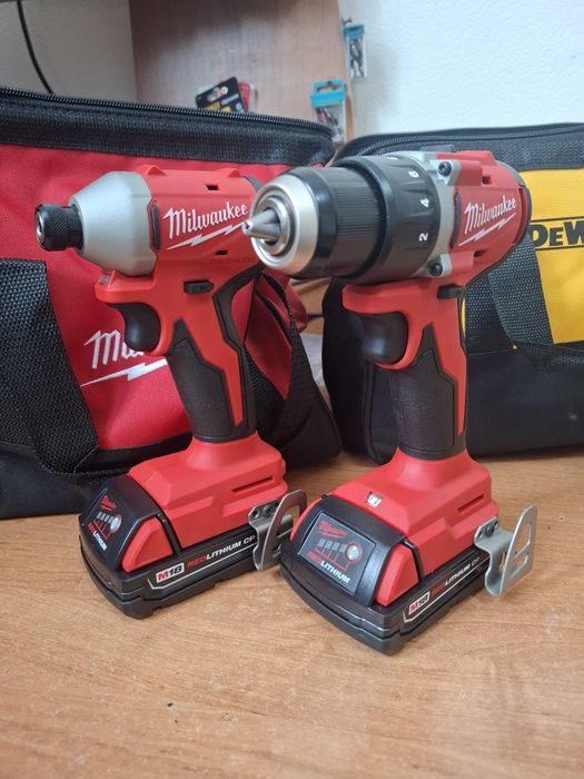 Компактные шуруповерты милуоки