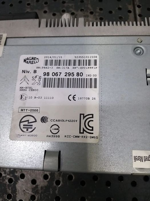 Unitate radio cd player navigatie peugeot 208 1 ca cc 9806729580