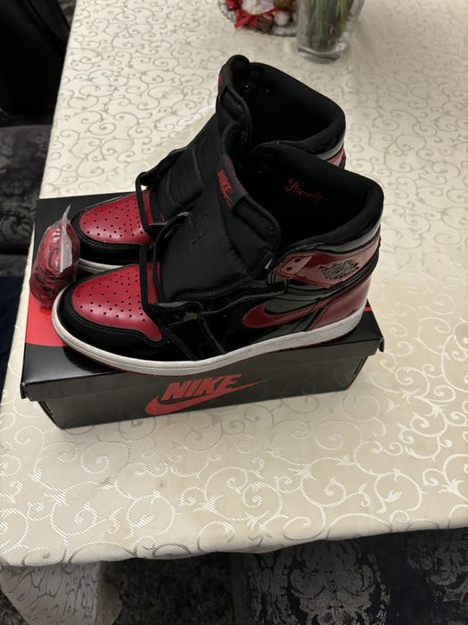 Jordan 1 patent bred,marimea 42 cu cutia originala